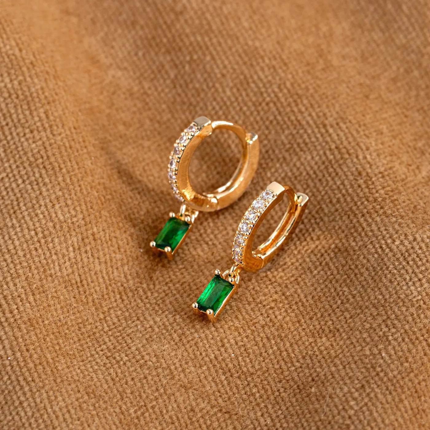 Arya - Green Crystal Hoop -korvakorut