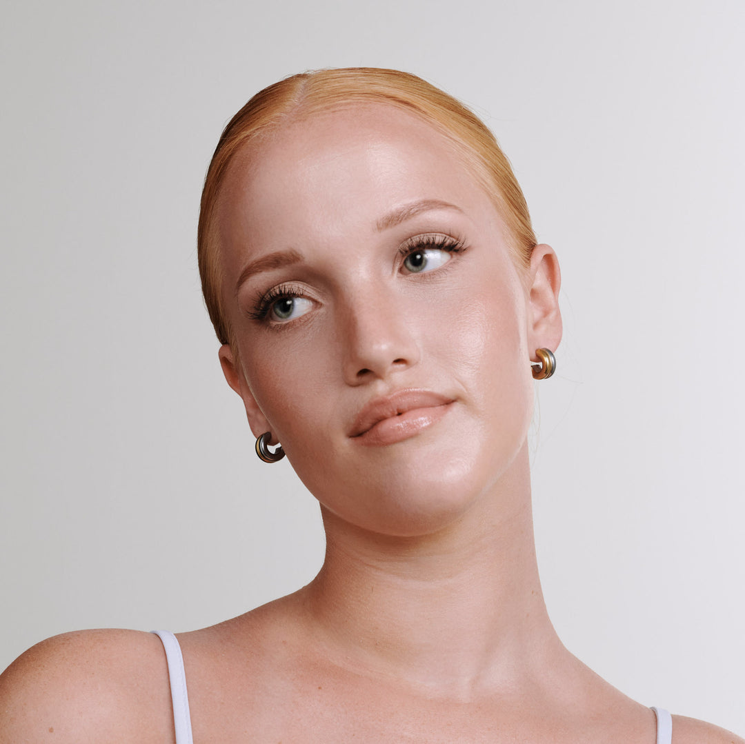 Vendela - Duo nappikorvakorut ruostumattomasta teräksestä