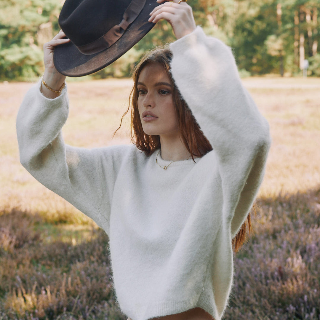 Jenna - apilan kaulakoru ruostumattomasta teräksestä
