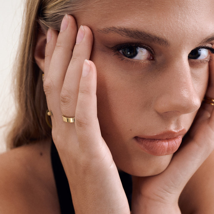 Emelyn - Kristallisormus ruostumattomasta teräksestä