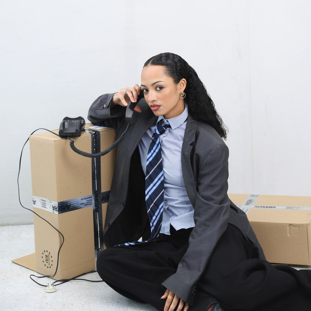 Lara - Kierre Korvakorut Ruostumattomasta Teräksestä