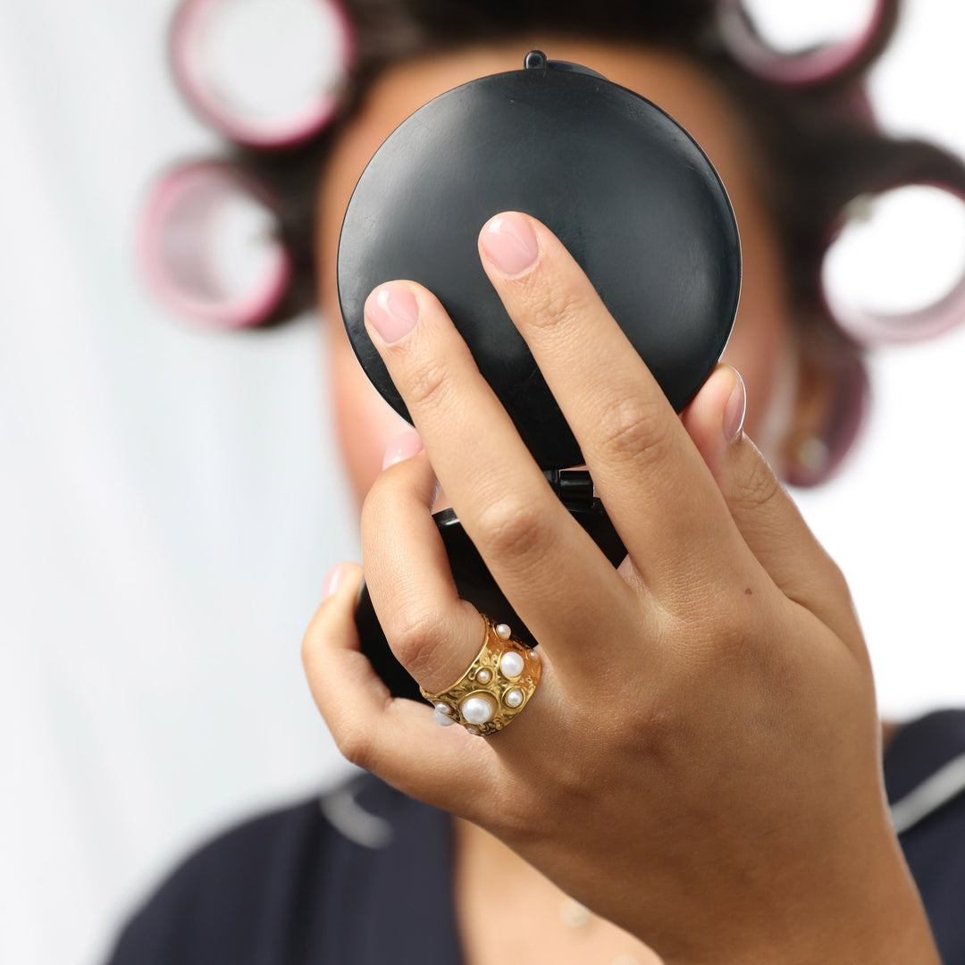 Kerstin - Vasaroitu helmisormus ruostumattomasta teräksestä