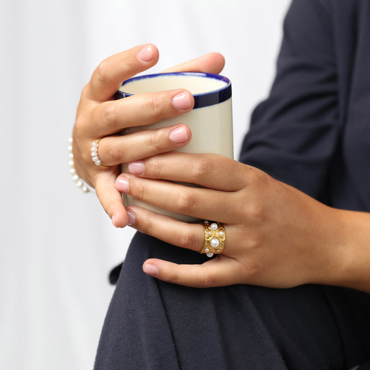 Kerstin - Vasaroitu helmisormus ruostumattomasta teräksestä