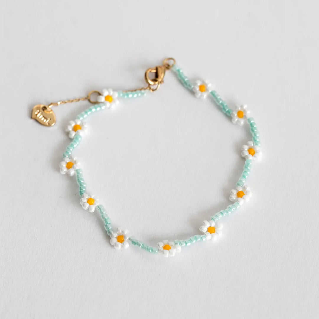 Blue Flower Bead Bracelet